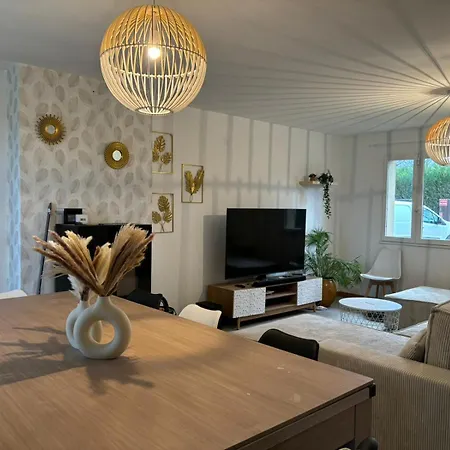 Boiklo - Piscine Chauffee,billard,bain Nordique 10 Personnes
