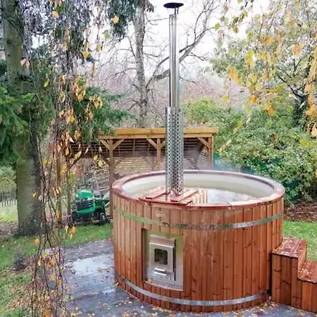 Boiklo - Piscine Chauffee,billard,bain Nordique 10 Personnes Feriehus Hellenvilliers