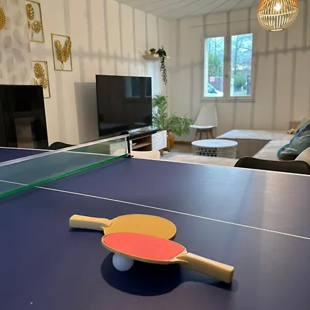 Boiklo - Piscine Chauffee,billard,bain Nordique 10 Personnes Feriehus